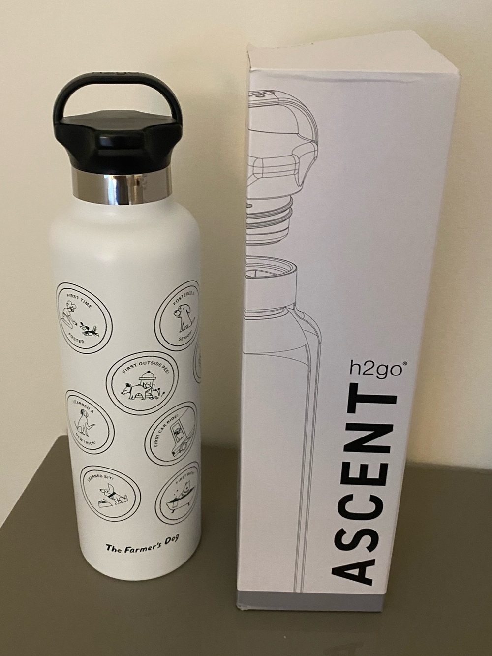 NIB The Farmer's Dog h2go Ascent 24oz Stainless Steel Insulated Water Bottle